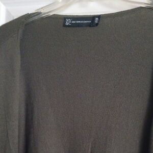 New York & Company Men's Olive Sweater